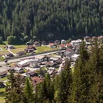 Alpenblick Pensionat 3*