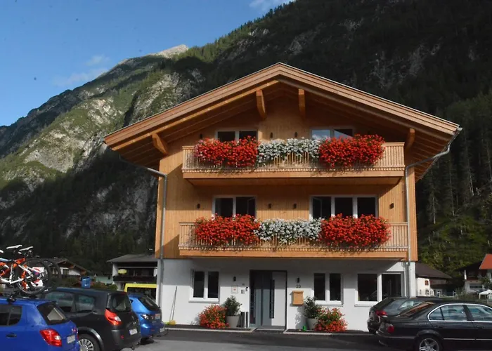 Alpenblick بيت ضيافة