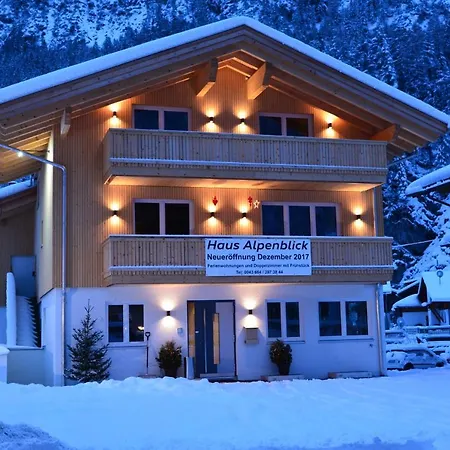 Alpenblick Guest house *
